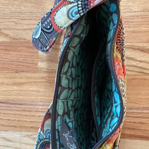 Vera Bradley Cross Body Bag - Picture 4 of 4